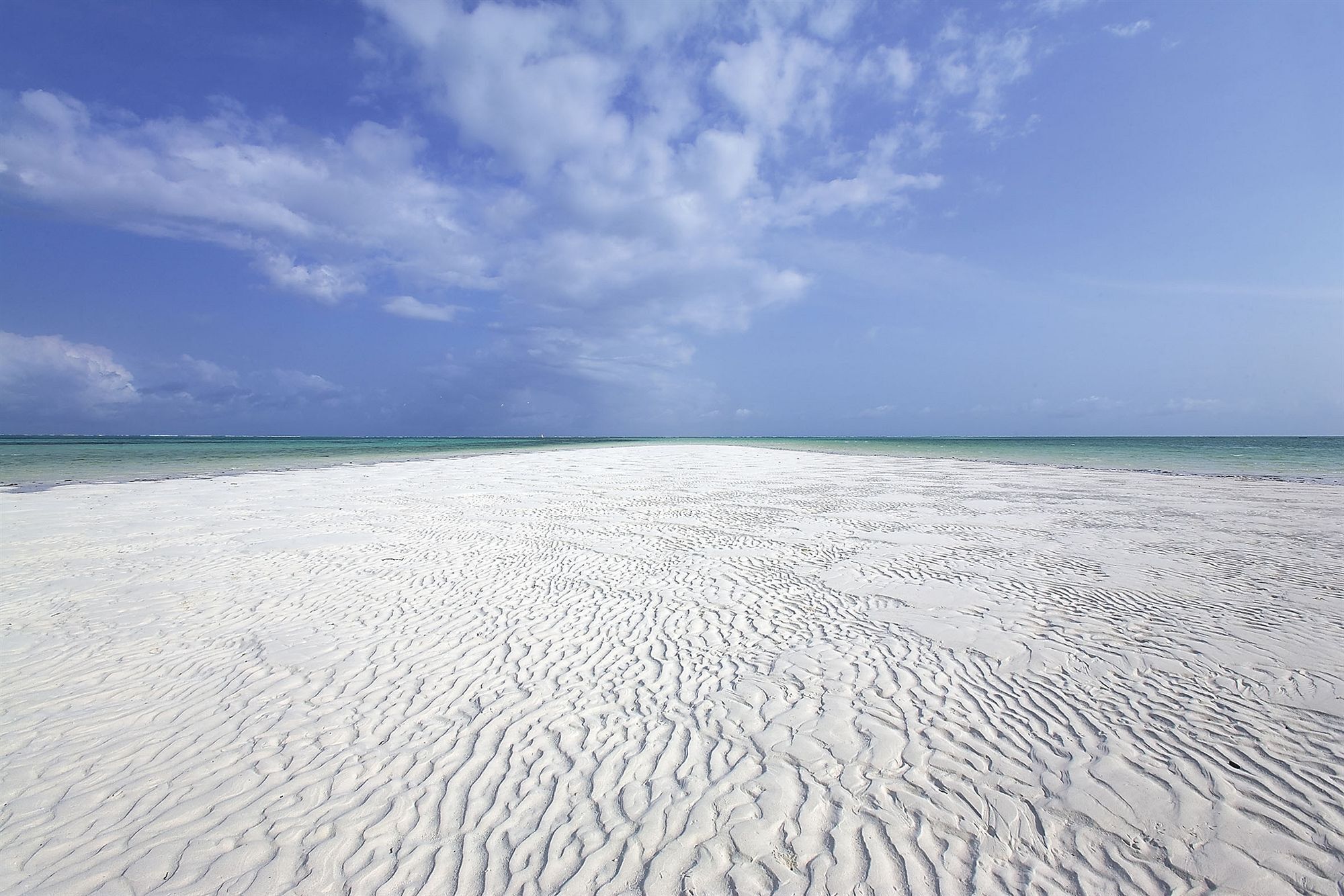 Jacaranda Beach Resort Watamu Exterior foto